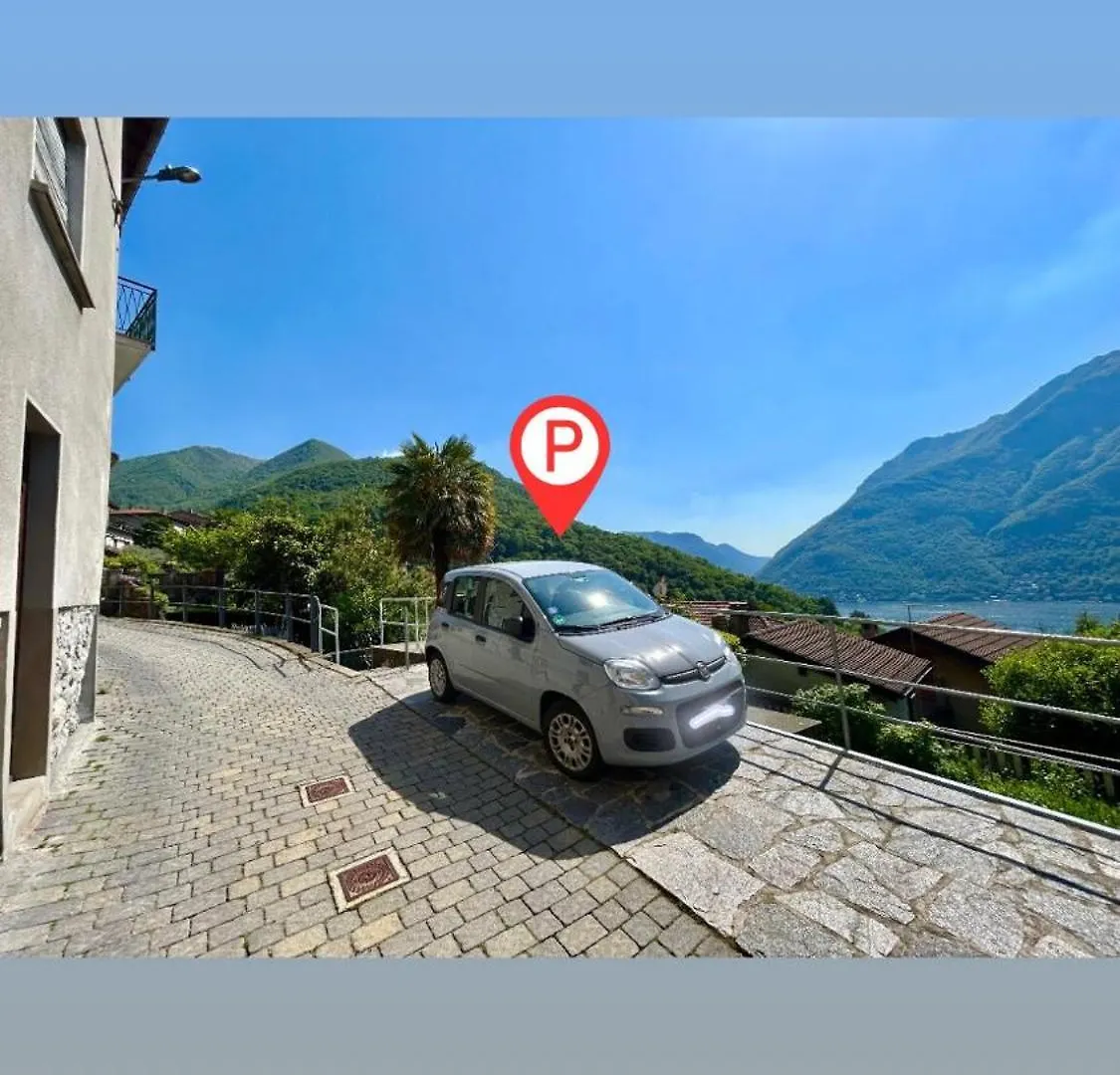 The Window On The Lake, Free Parking Nesso